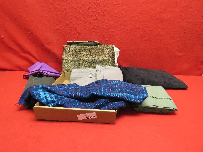 lot 154 image: Variety of Fabric