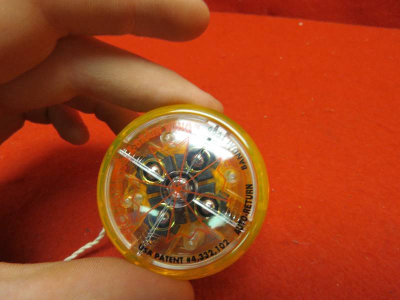 lot 177 image: YoYos