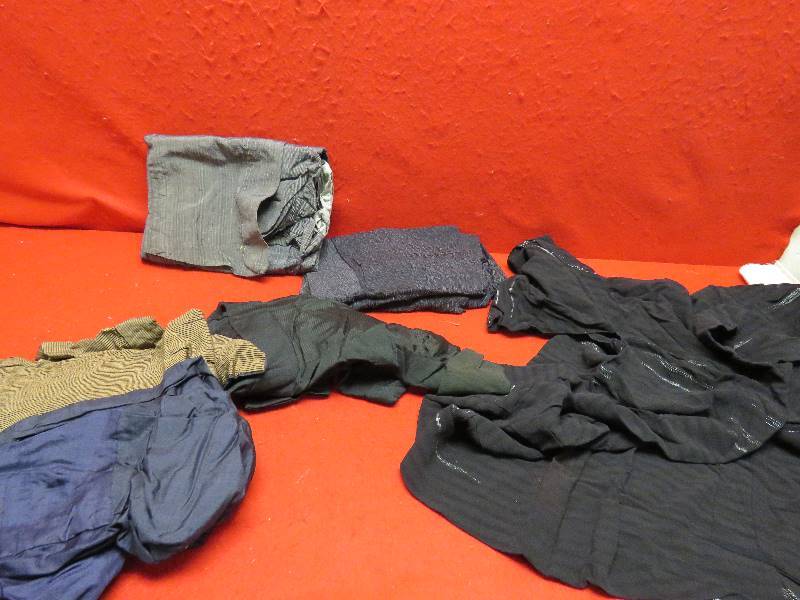 lot 212 image: Japanese Robes