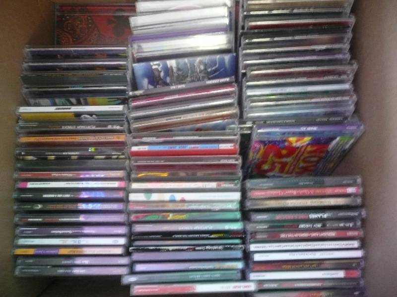 Large Lot Of CDs - 58 New Sealed Mixed Genre - 80 Used Cds Mixed Genre - Rock, Rap, Trendy