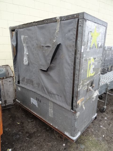 lot 6 image: Warehouse  shipping container on w...