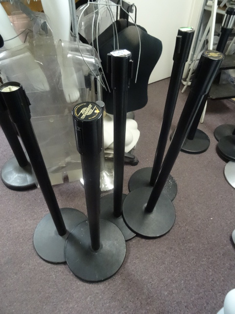 lot 47 image: 5 tensabarrier brand retractable st...