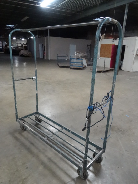 lot 88 image: 4 wheel metal cart for clothing or ...