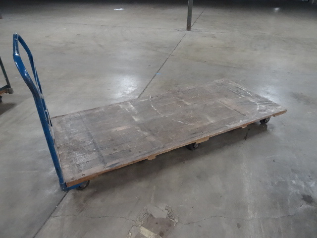 lot 95 image: Large heavy duty warehouse cart, 6 ...