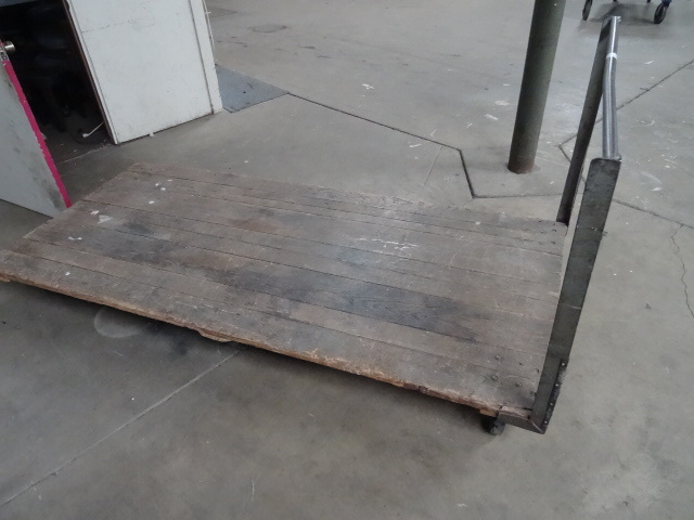 lot 103 image: 6 wheel heavy duty warehouse cart. ...