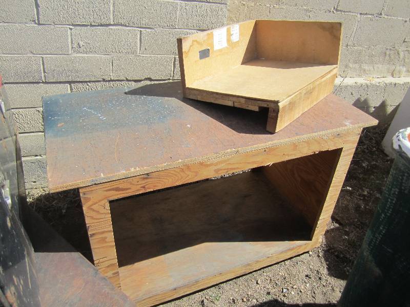 lot 8 image: Wood desk with sorter bin...