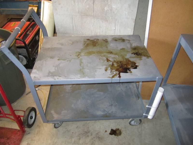 lot 57 image: Sturdy metal cart...