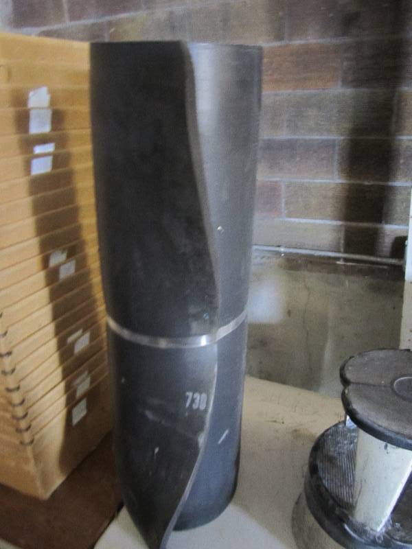 lot 86 image: Anti fatigue mat...