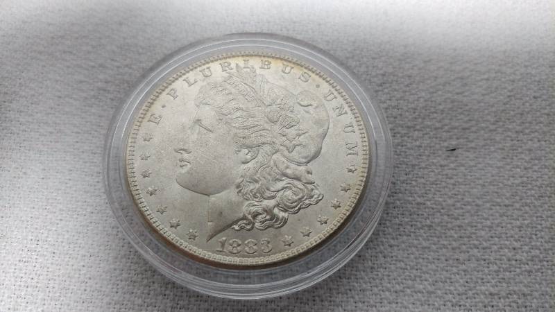 1883 MORGAN SILVER DOLLAR