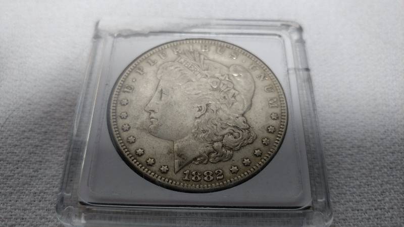 1882-P MORGAN SILVER DOLLAR