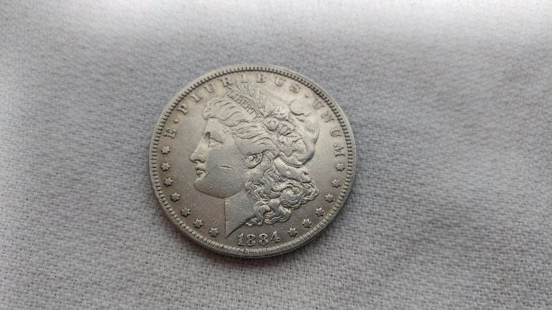 1884 MORGAN SILVER DOLLAR
