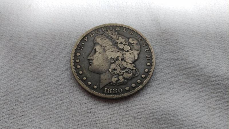 1880 MORGAN SILVER DOLLAR