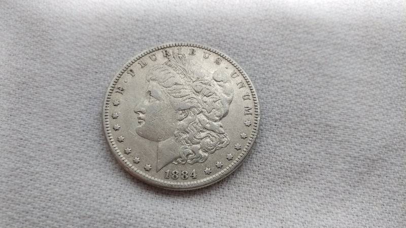 1884 MORGAN SILVER DOLLAR