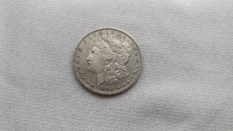 1890-O MORGAN SILVER DOLLAR