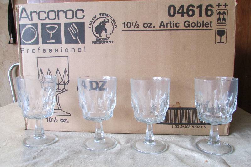 Case of 48 Artic Goblet Glasses