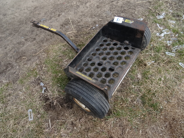 lot 18 image: Ride on Turfco jungle wheels.
