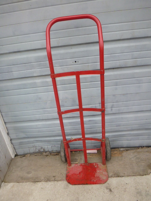 lot 24 image: Dolly Cart