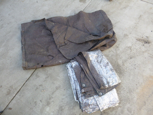 lot 38 image: 2 Tarps