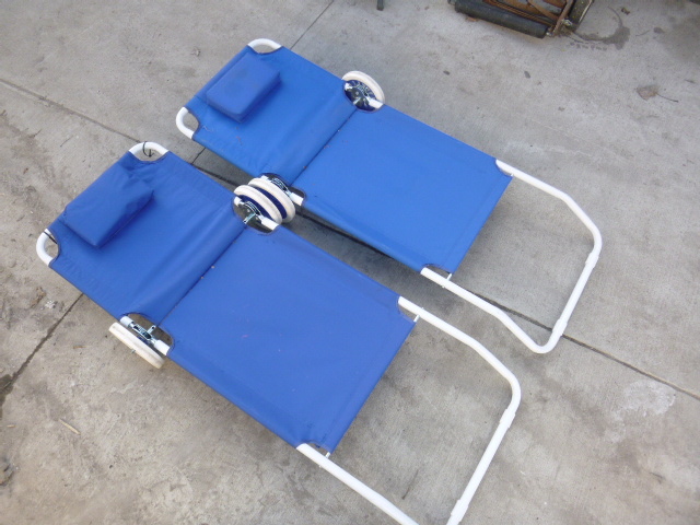 lot 41 image: 2 Beach Chairs