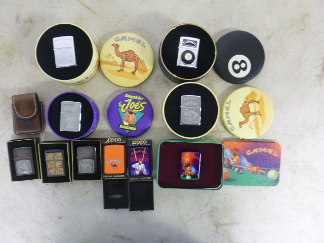 lot 66 image: 10 Zippo Lighters