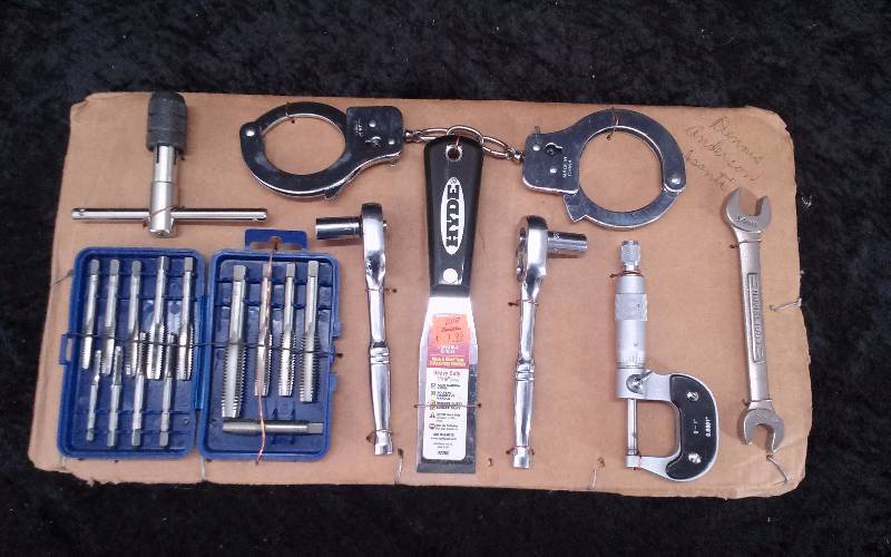 lot 21 image: Lot - Misc Tools, etc