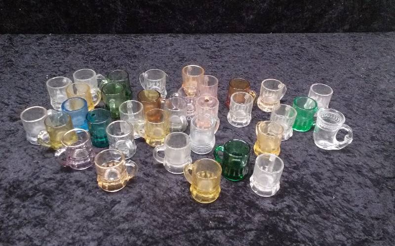 lot 36 image: Lot - Beer Mug Shot Glasses