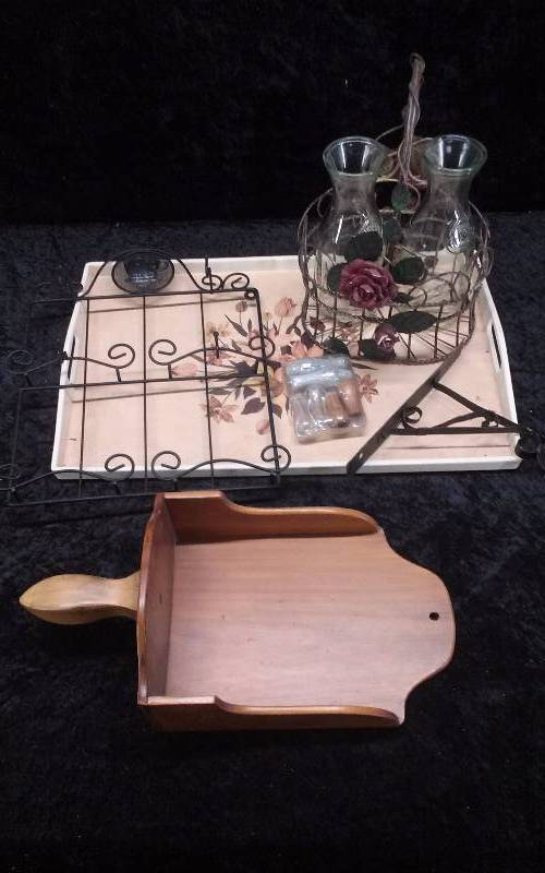 lot 48 image: Lot - Home Decor, Tray, Wood Shelf, etc