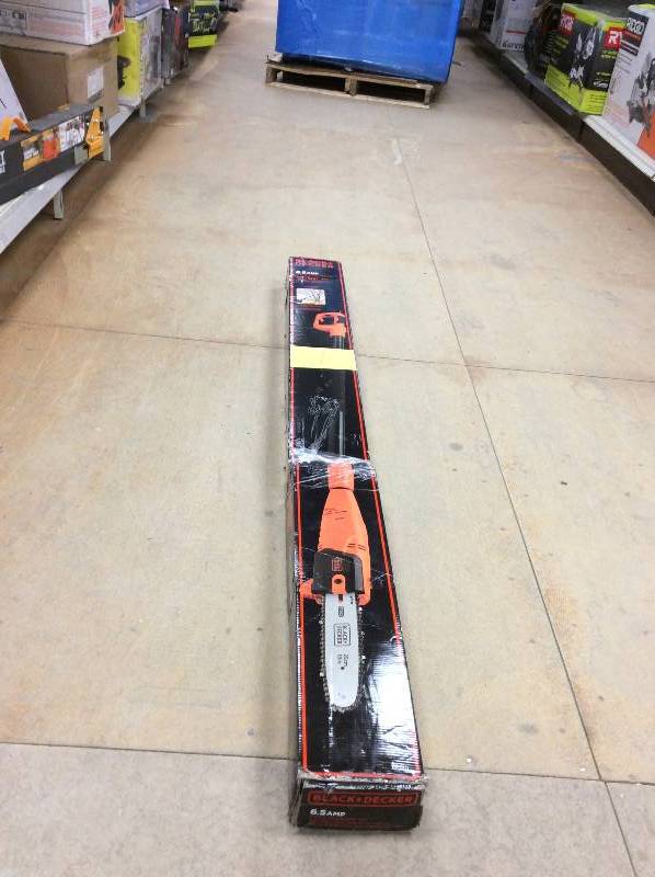 lot 1 image: Black & Decker 6.5 Amp 10 in. Pole Saw PP610  not used