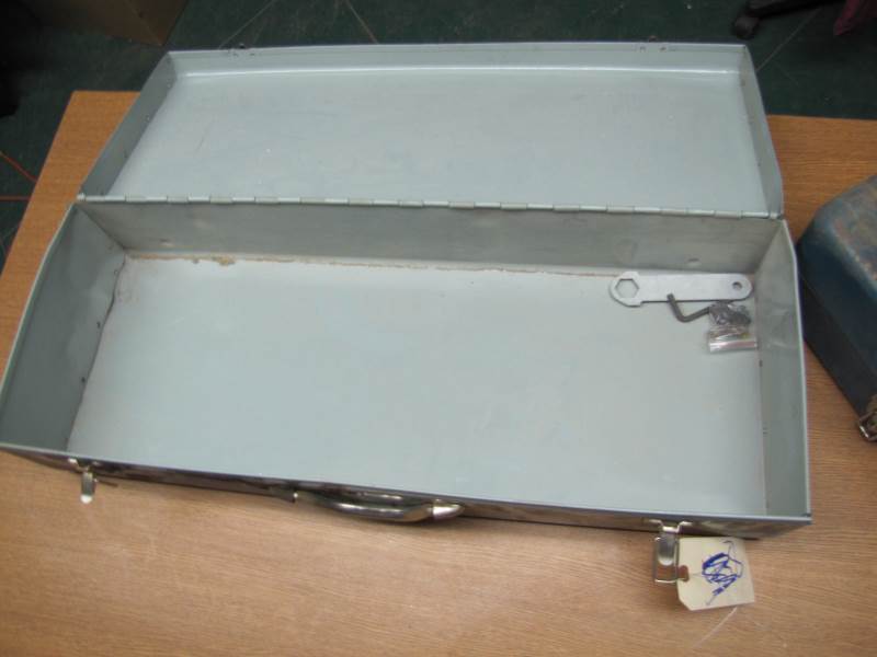 2 Tool Boxes