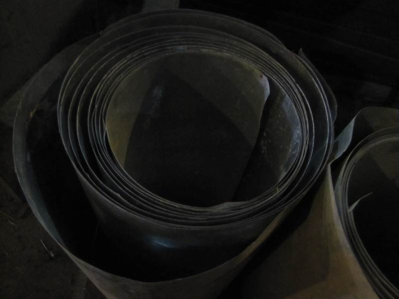 2 Rolls Metal Sheeting