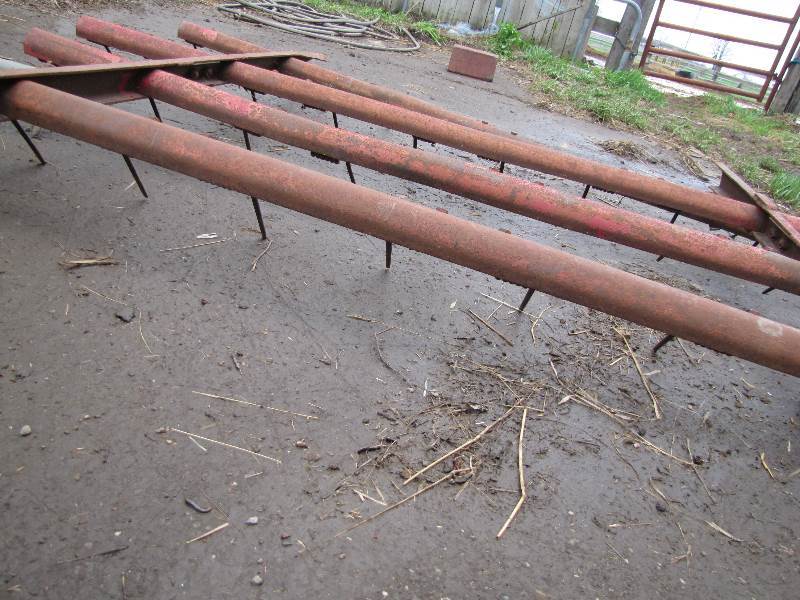 Drag (orange)