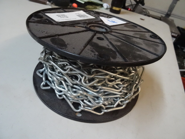Zinc plated kack chain. #10. Approx...