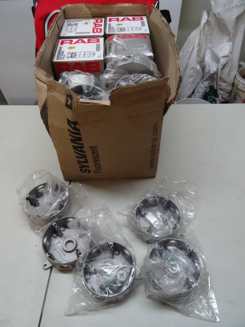Rab vapor proof VX 100DG light. New...