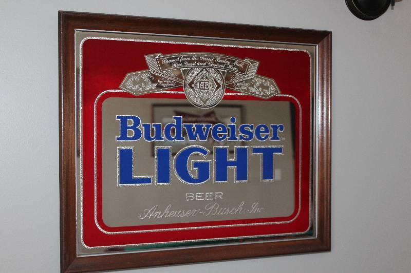 lot 10 image: Budweiser Light Beer Wall Mirror