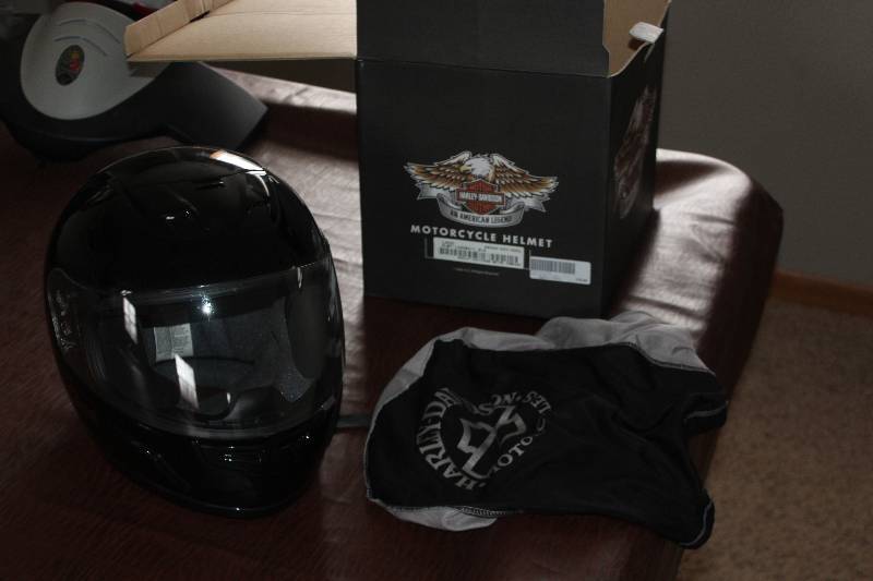 lot 30 image: Harley-Davidson Motorcycles Helmet