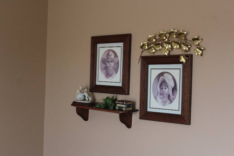 lot 64 image: Lot of (3) Wall Decorations Includes 2) Framed, Matted, Signed V. Miller Prairie Portrait Picture AND 1) Decorative Wood Shelf