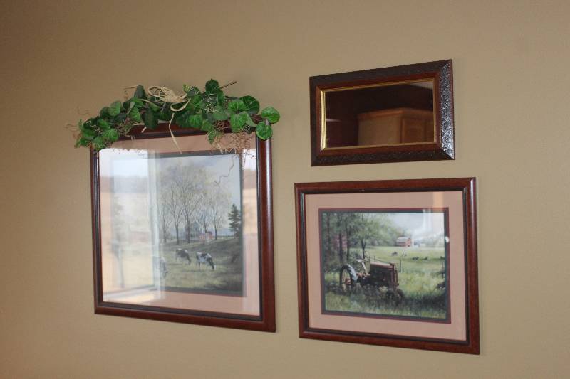 lot 52 image: Lot of (3) Wall Decorations Includes 1) Mirror AND 2) Framed, Matted, Signed R.C. Carter Picture, Cows