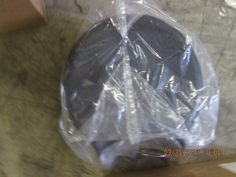lot of 2 single 12 toilet paper di...