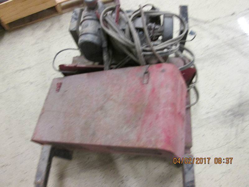 lot 2 image: 24 volt portable jumpstarter with kohler mo...