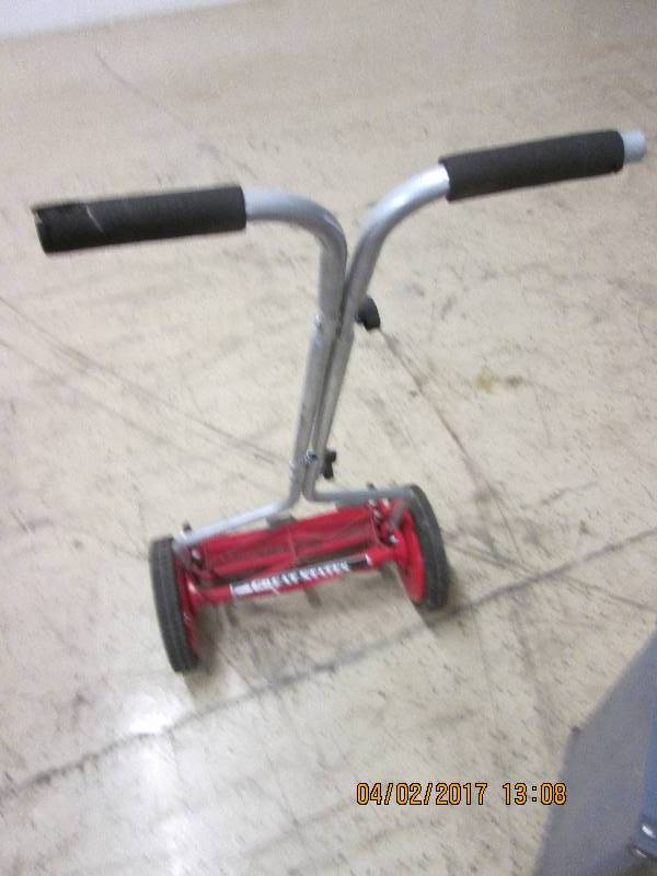 lot 25 image: great states push mower works...