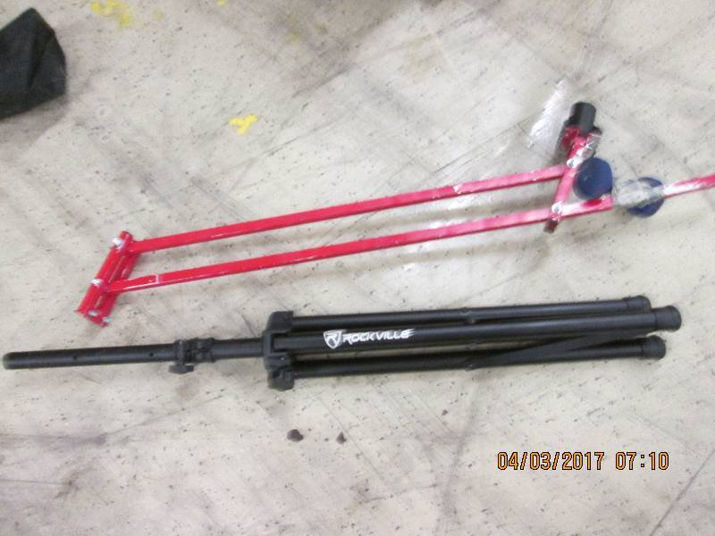 lot 29 image: stage speaker stand with case ...