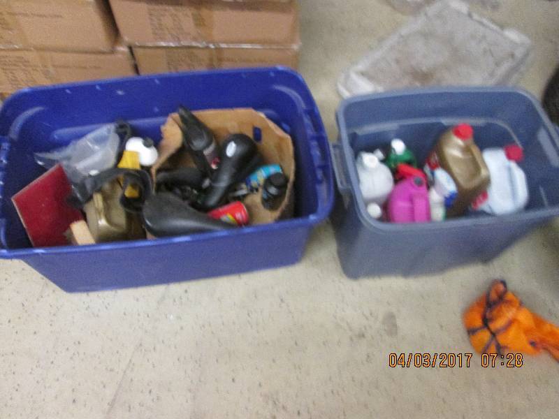lot 35 image: 2 totes with antifreeze,brake fluid...