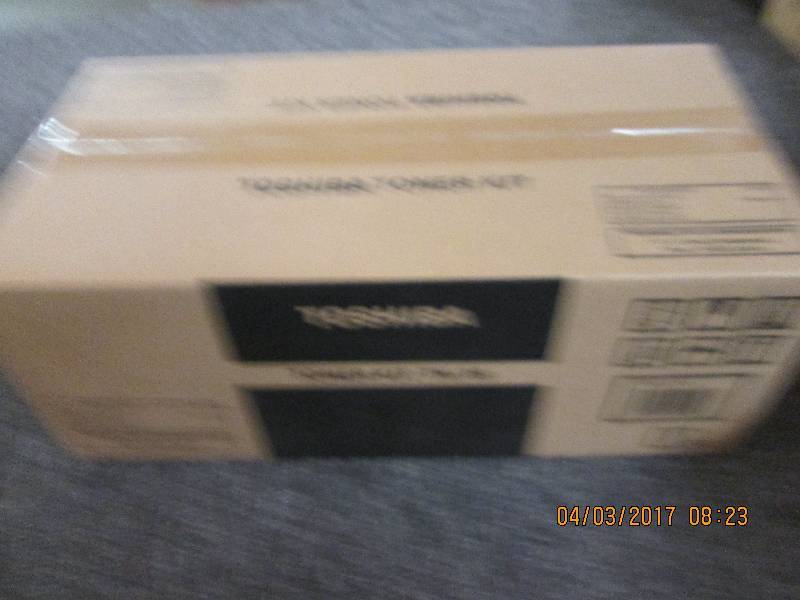 lot 51 image: new Toshiba tk18 black toner cartri...