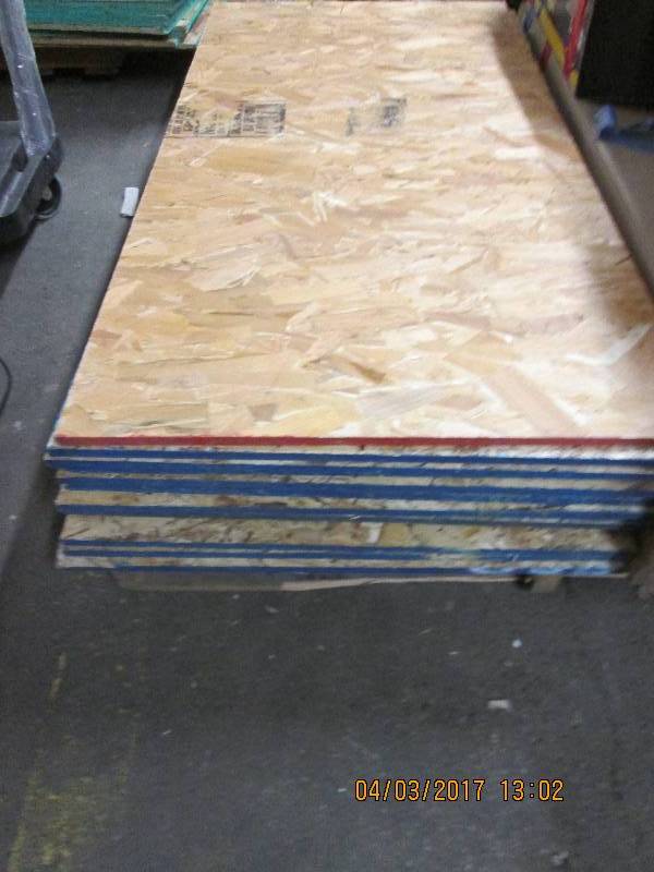 lot 77 image: 16 pcs of plywood 1 orange and 15 b...