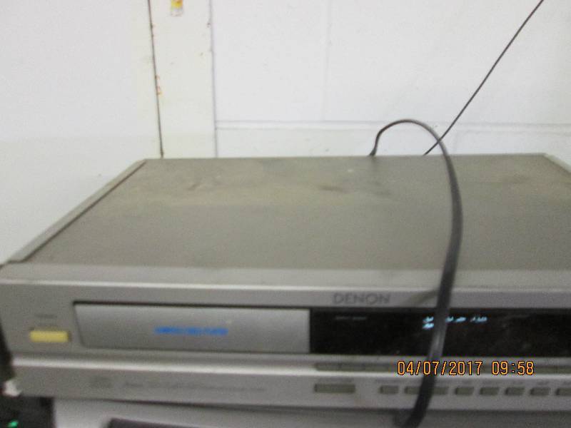 lot 158 image: denon dn-600f compact disc player b...