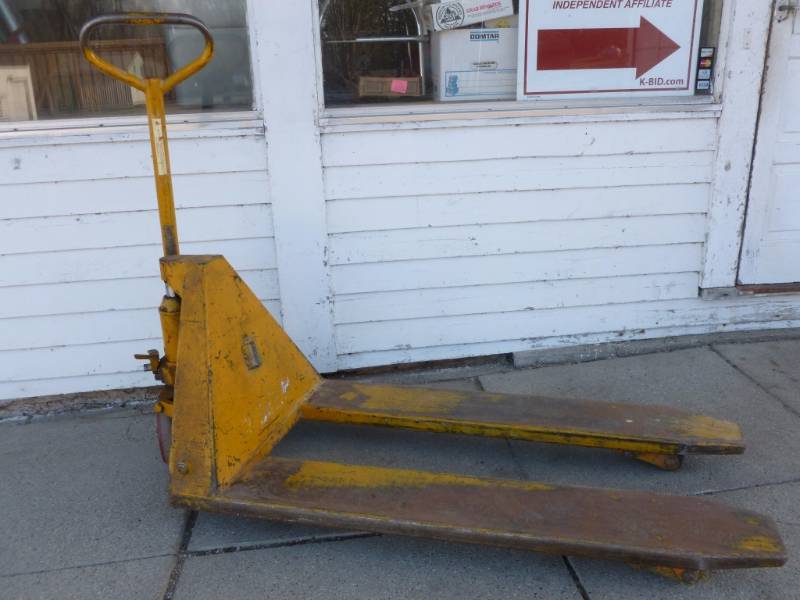 Industrial Pallet Jack