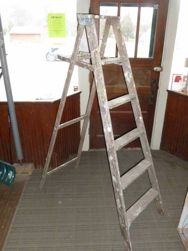 Step Ladder