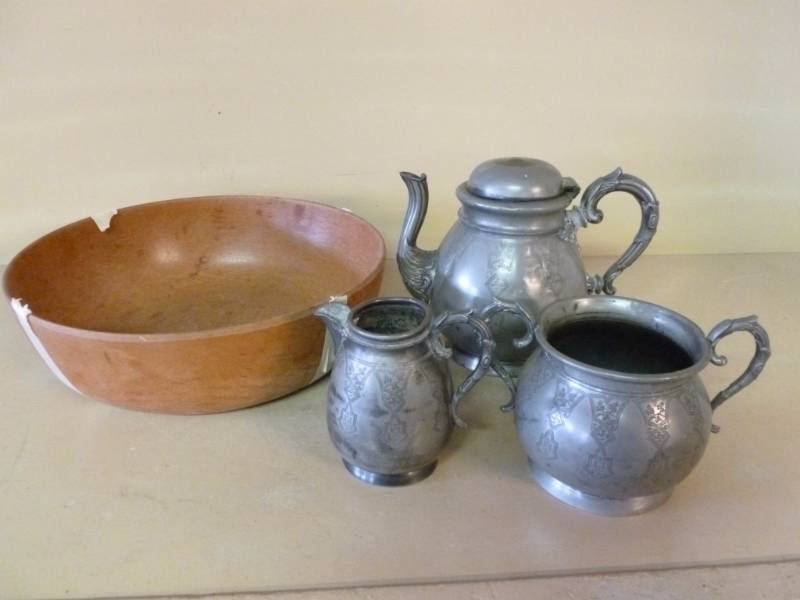 Vintage Serving Set