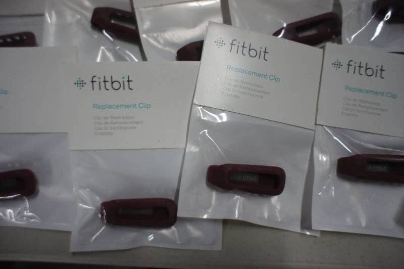 lot 149 image: Lot of 17 Fitbit Replacement Clips