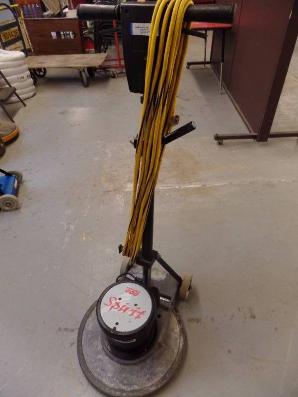 FLOOR SCRUBBER